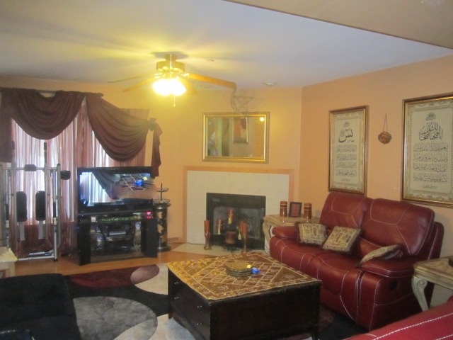 7206 S 78th Ave, Bridgeview, IL 60455 photo 4