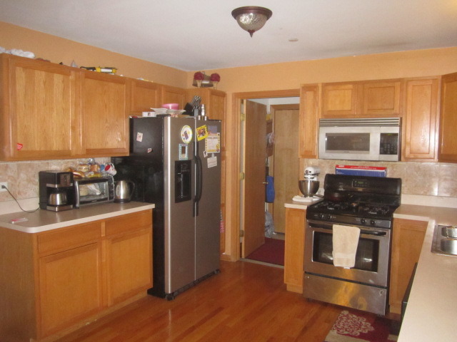 7206 S 78th Ave, Bridgeview, IL 60455 photo 7