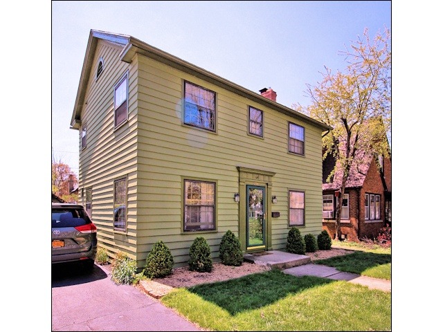336 Sunset Ave, Aurora, IL 60506 photo 1