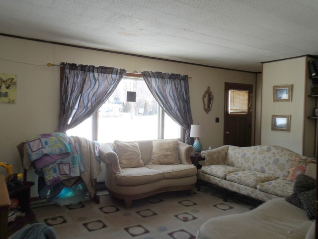 2150 N Everett St, Mount Morris, IL 61054 photo 4