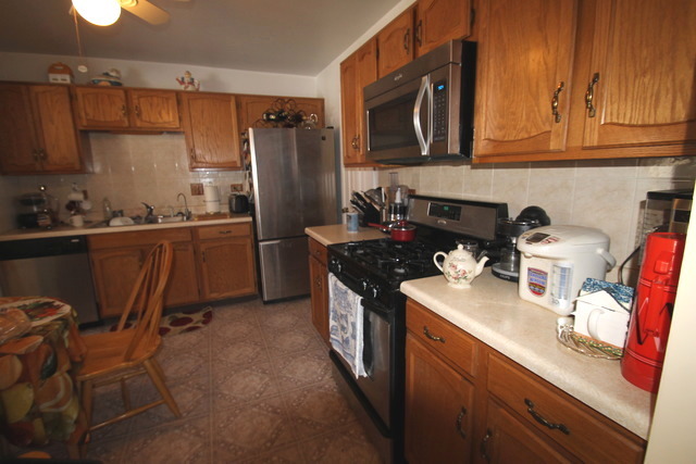 1604 Queens Ct #b2, Wheeling, IL 60090 photo 5