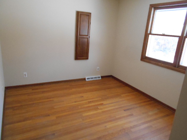 864 Sheldon Ave, Aurora, IL 60506 photo 7