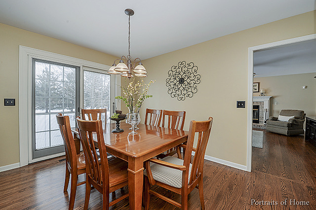 650 Saddle Ln, Aurora, IL 60505 photo 8