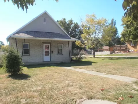 129 W 6th St, Spring Valley, IL 61362 photo 1