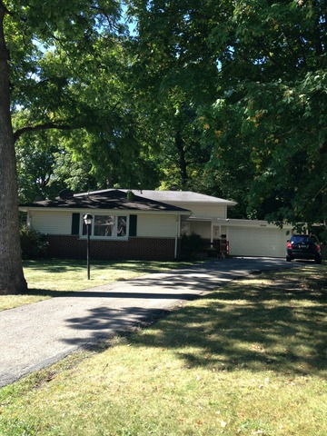 3955 Gregory Dr, Northbrook, IL 60062 photo 1