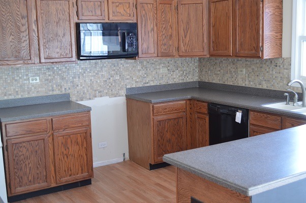 830 Southwick Dr, Algonquin, IL 60102 photo 3