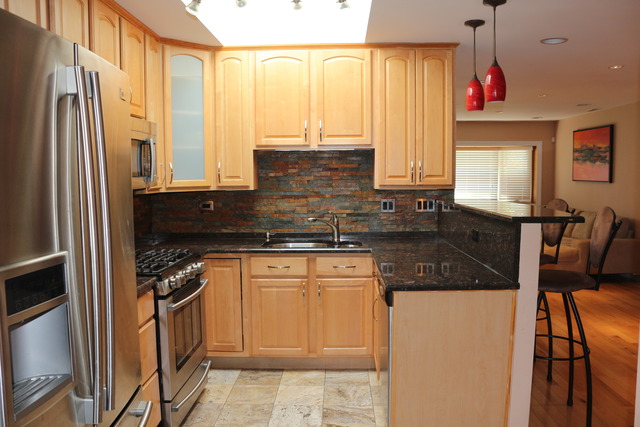 610 Baxter Ln, Hoffman Estates, IL 60169 photo 10