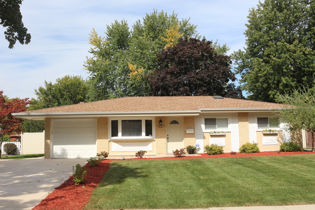 610 Baxter Ln, Hoffman Estates, IL 60169 photo 1