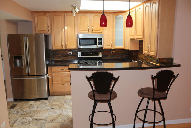 610 Baxter Ln, Hoffman Estates, IL 60169 photo 11