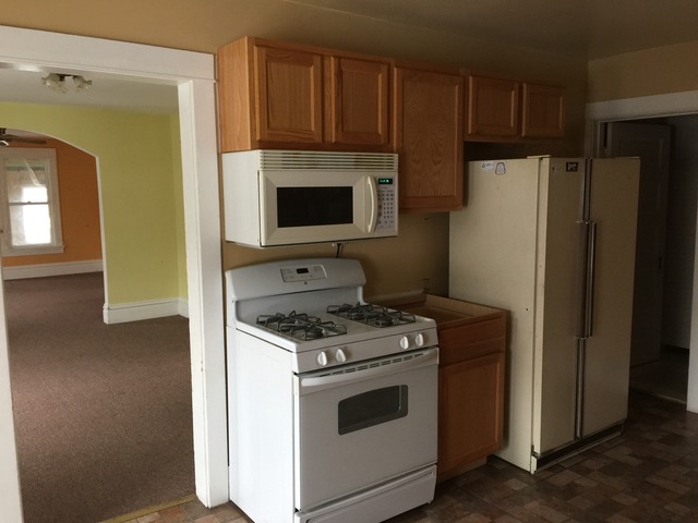 677 High St, Aurora, IL 60505 photo 19