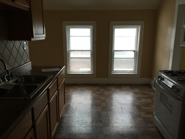 677 High St, Aurora, IL 60505 photo 21