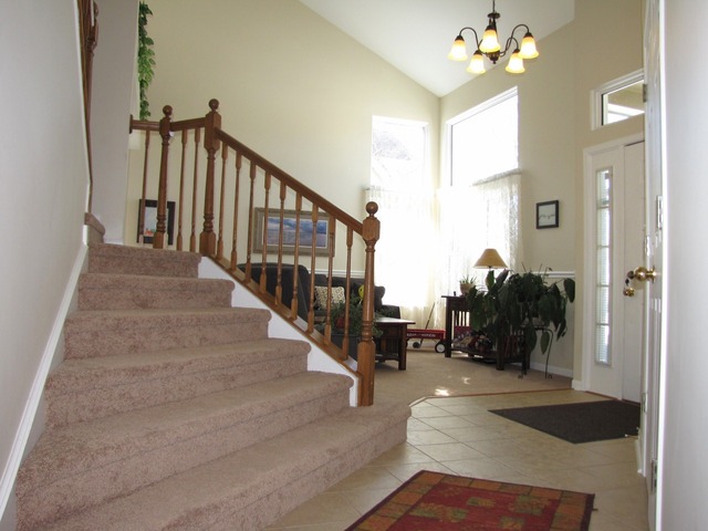 1347 Beacon Ln, Bartlett, IL 60103 photo 4