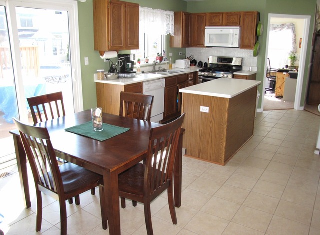 1347 Beacon Ln, Bartlett, IL 60103 photo 10