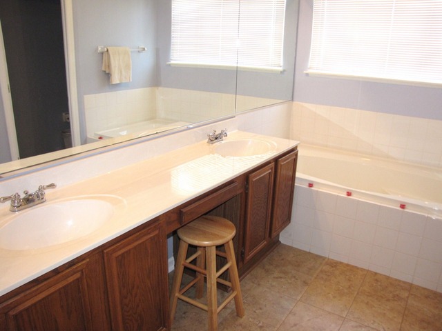 1347 Beacon Ln, Bartlett, IL 60103 photo 18