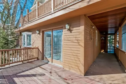 2425 W Wilson Ave, Chicago, IL 60625 photo 22