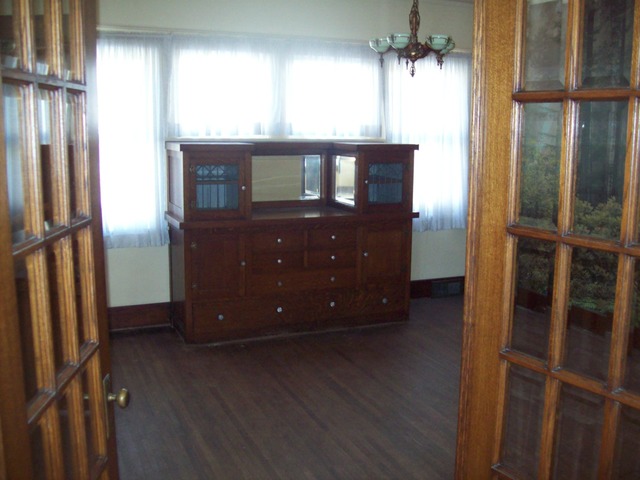 110 N Main St, Walnut, IL 61376 photo 4