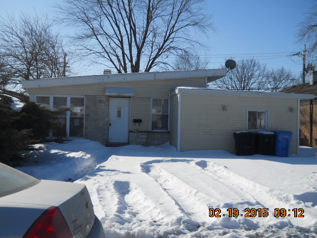 4663 W 84th Pl, Chicago, IL 60652 photo 1