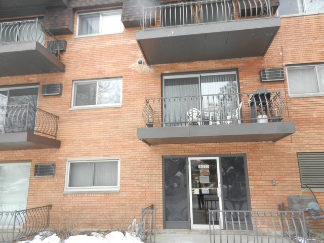 18550 Torrence Ave #14, Lansing, IL 60438 photo 2
