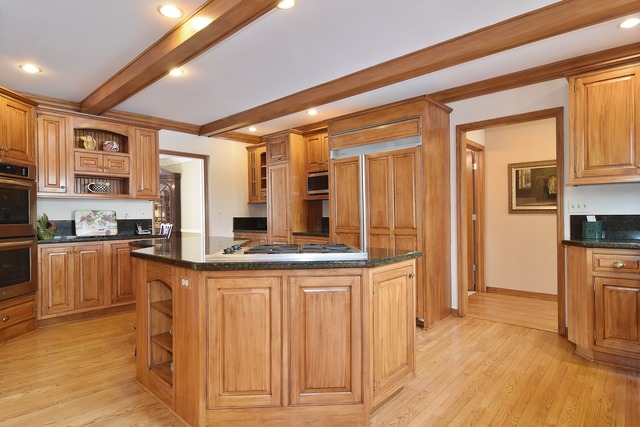 664 Grange Ct, Wheaton, IL 60189 photo 7