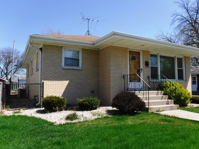 3033 Butler Ave, Steger, IL 60475 photo 2
