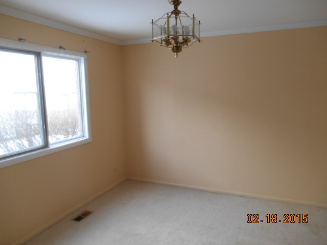 1245 Reading Ct, Wheaton, IL 60189 photo 5