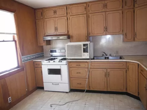 108 Ladd Rd, Spring Valley, IL 61362 photo 3