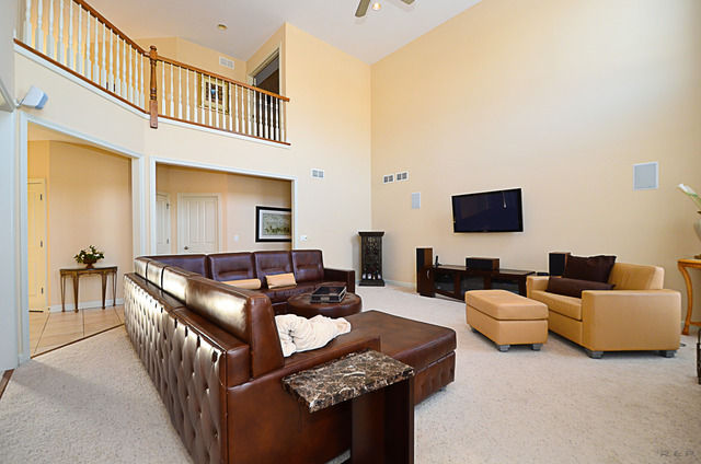 1210 S Commons Dr, Aurora, IL 60504 photo 6