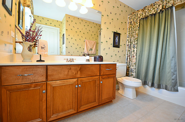 1210 S Commons Dr, Aurora, IL 60504 photo 21