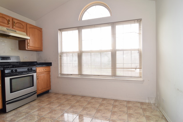 1651 Colfax Ct #3, Bartlett, IL 60103 photo 7