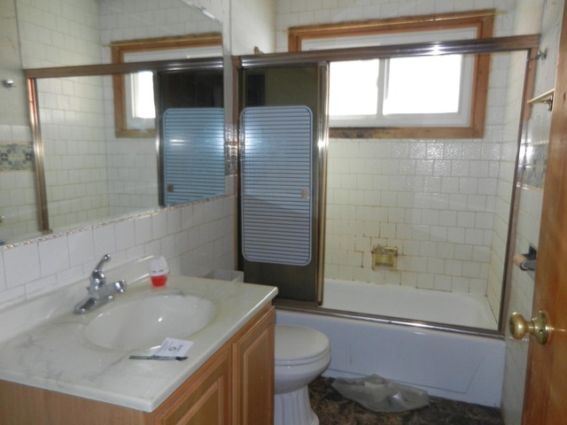 2761 Circle Dr, Markham, IL 60428 photo 7