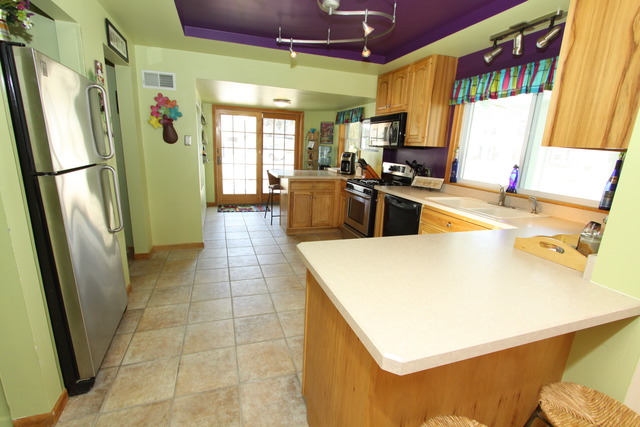 1705 Cassandra Ln, Mchenry, IL 60051 photo 6