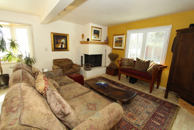 1705 Cassandra Ln, Mchenry, IL 60051 photo 4