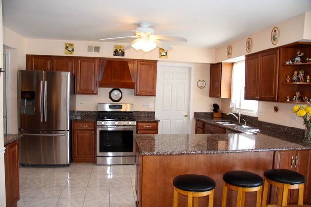 2805 Mill Creek Ln, Rolling Meadows, IL 60008 photo 7