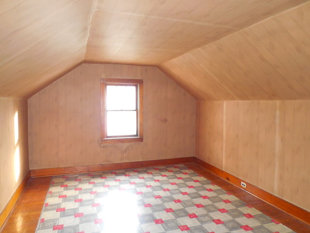 845 N 9th Ave, Kankakee, IL 60901 photo 9