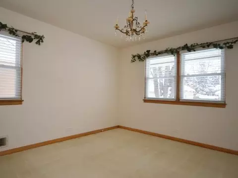 9043 Bartlett Ave, Brookfield, IL 60513 photo 8