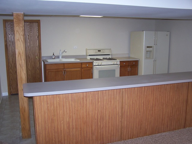 2805 W Douglas St, Joliet, IL 60435 photo 10