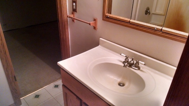 400 Triggs Ave, Elgin, IL 60123 photo 16