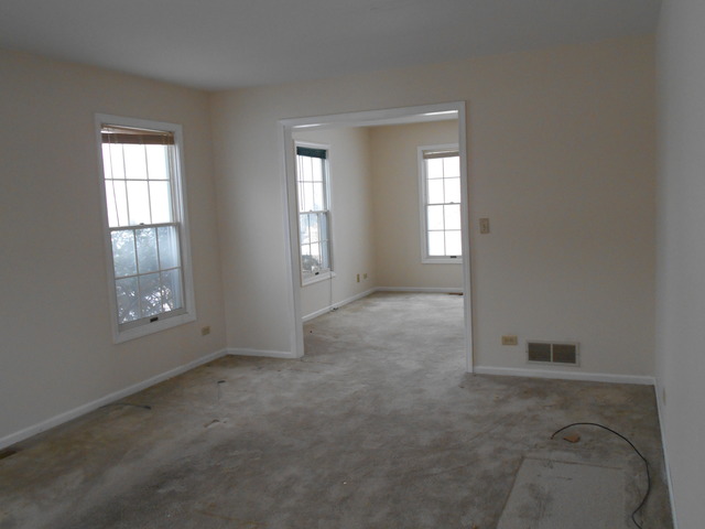 705 Canyon Ln, Elgin, IL 60123 photo 7