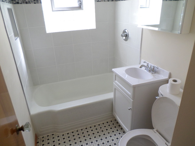 6123 S Mason Ave, Chicago, IL 60638 photo 4