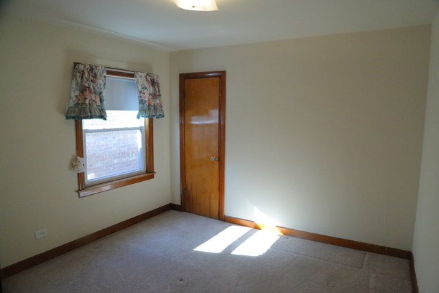 6123 S Mason Ave, Chicago, IL 60638 photo 6