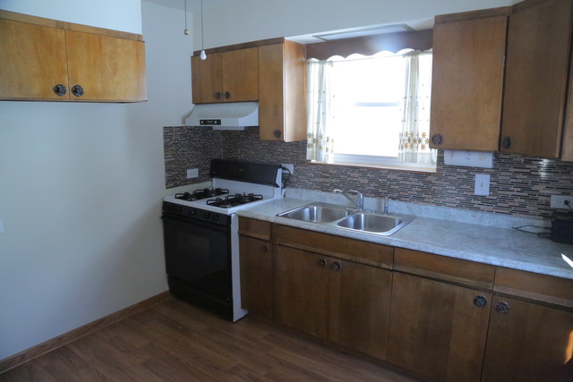 6123 S Mason Ave, Chicago, IL 60638 photo 8
