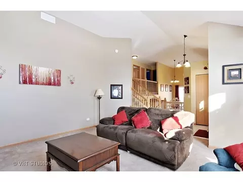 2007 Gray Hawk Dr, Plainfield, IL 60586 photo 6