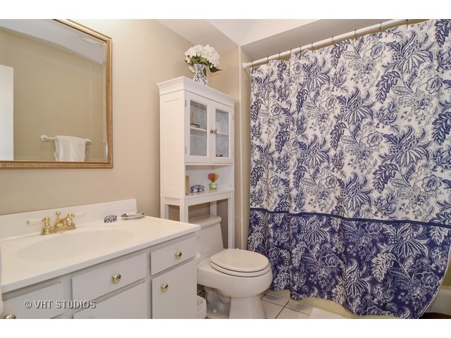 199 S Rex Blvd, Elmhurst, IL 60126 photo 15