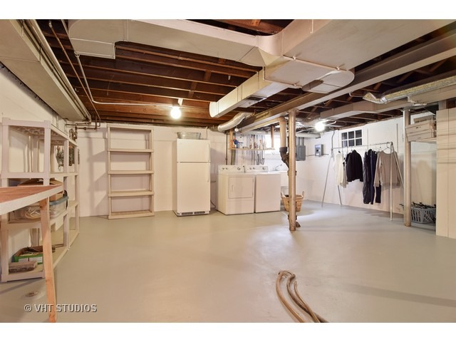 199 S Rex Blvd, Elmhurst, IL 60126 photo 8