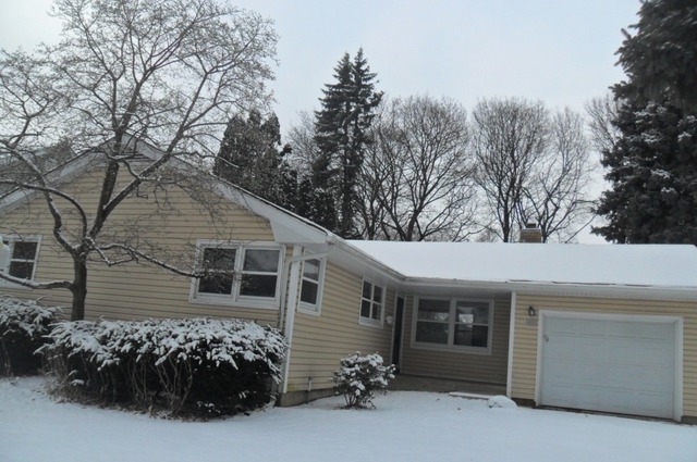 368 N Commonwealth Ave, Elgin, IL 60123 photo 1
