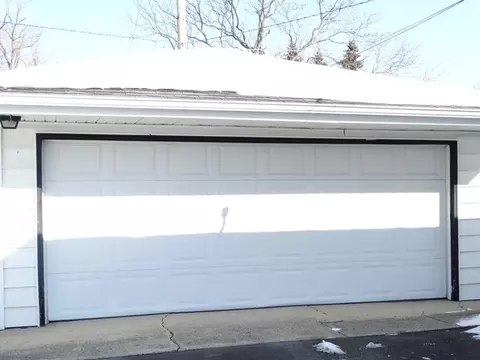 912 E 8th St, Lockport, IL 60441 photo 13
