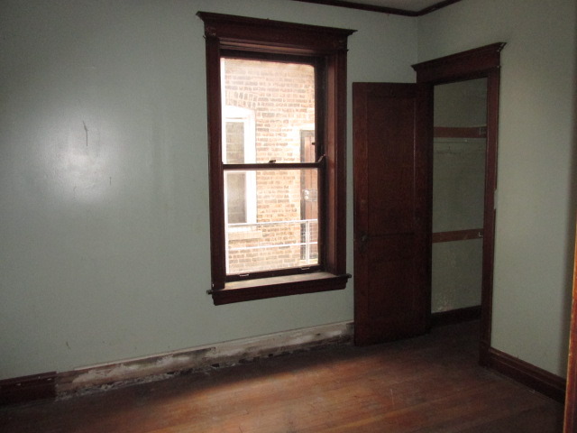 6314 S Artesian Ave, Chicago, IL 60629 photo 4