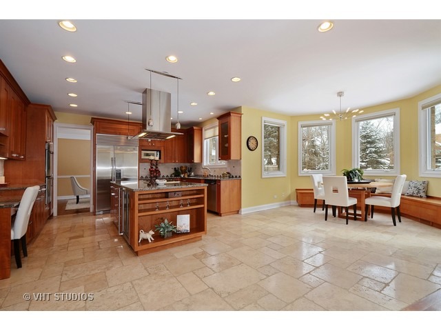 501 Echo Ln, Glenview, IL 60025 photo 6