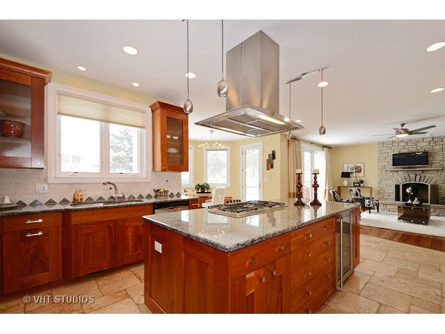 501 Echo Ln, Glenview, IL 60025 photo 5