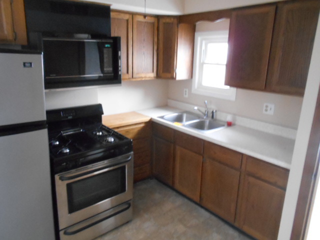 1010 Jericho Rd, Aurora, IL 60506 photo 9